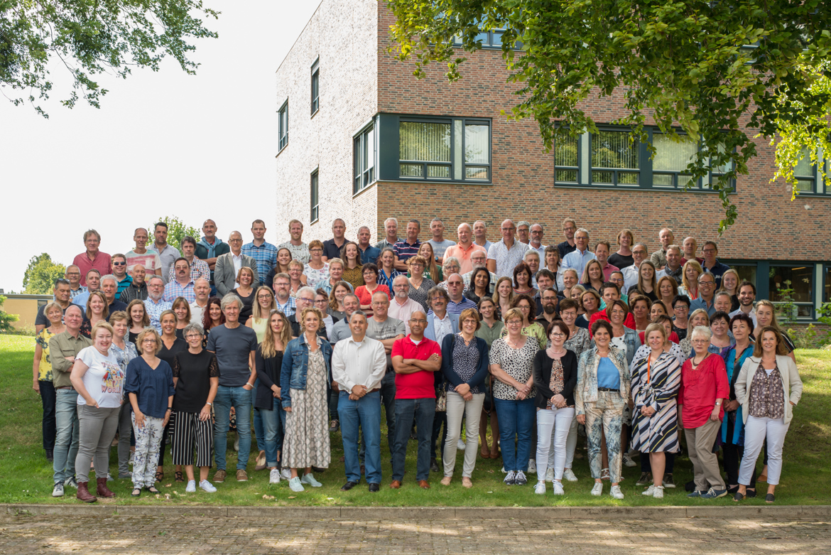 Teamfoto 2019 2020 (1)